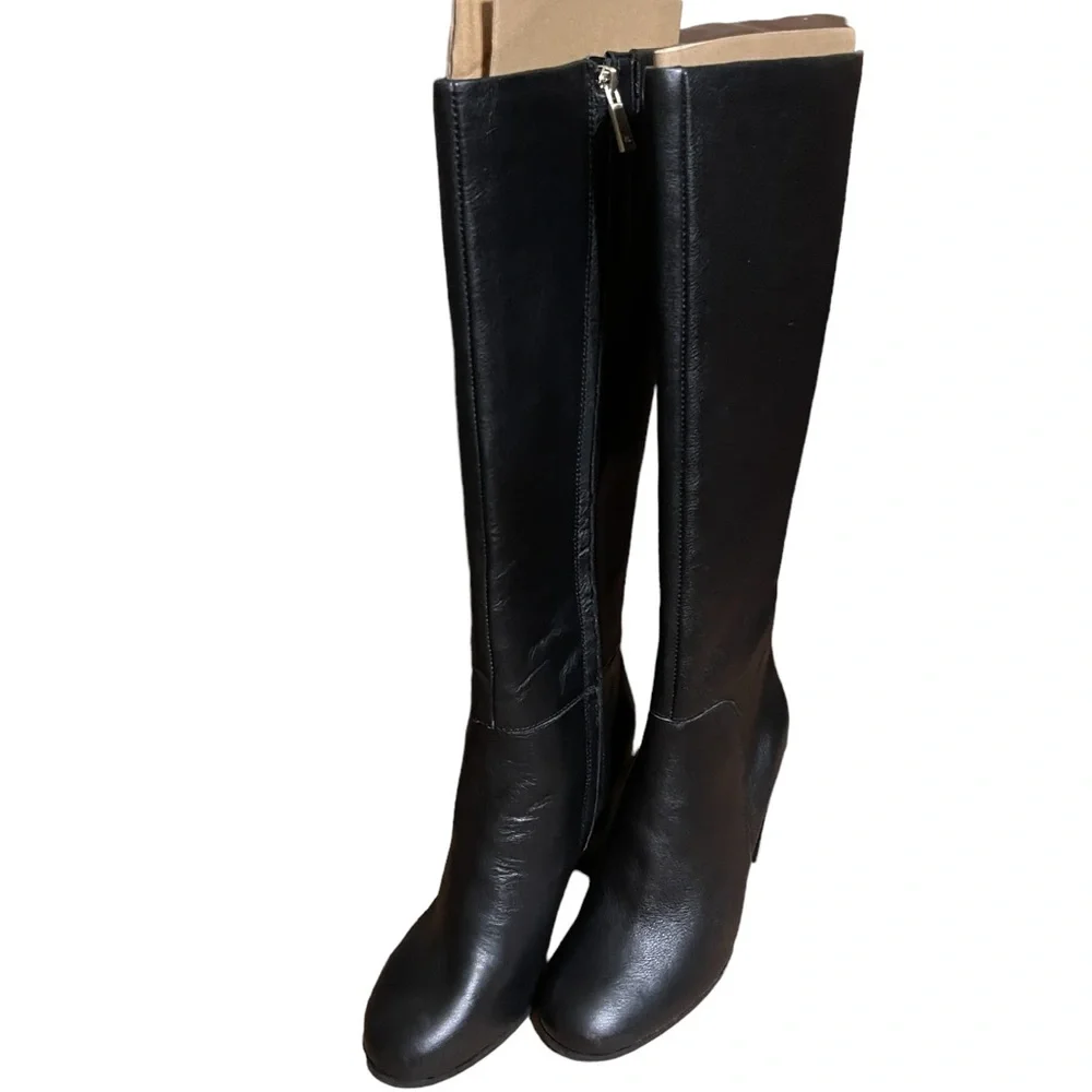 NWOT KENNETH COLE Women's Justin High Block-Heel Boots Sz 6.5M